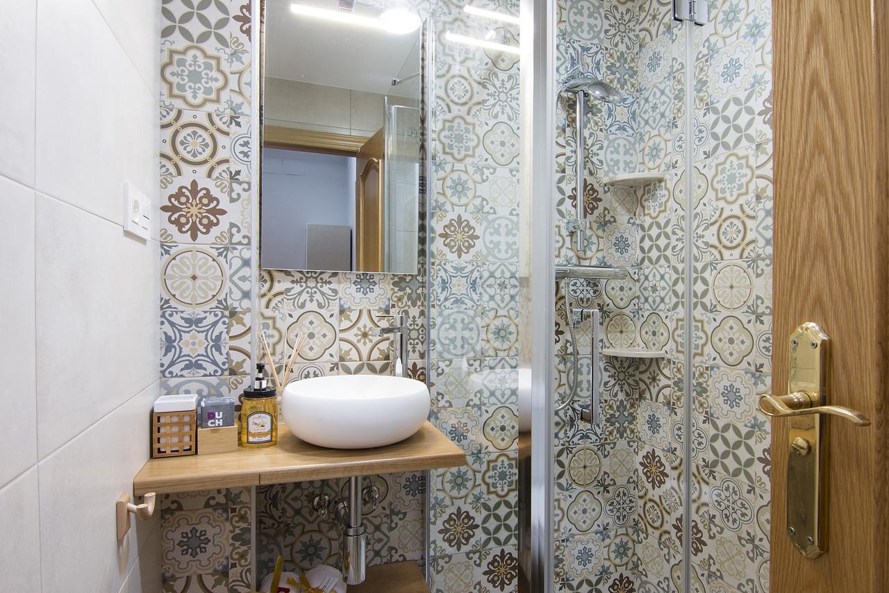 Apartamentos Turisticos Grx Granada Exteriör bild